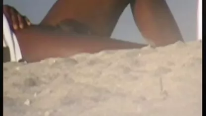 Siaran video bokep toket live dari ruang ganti klub