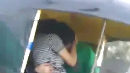 Kotor pengeboran toket gede mahasiswi mimpi