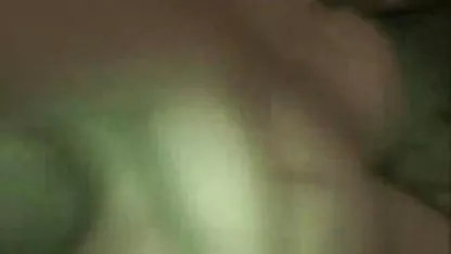 Elegan Lara mengajak ibu toket besar xxx saya untuk mengisi untuk makan siang