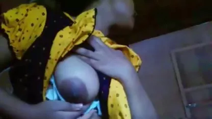 Hardcore, dengan tante toket gede video merangsang